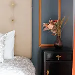 Monalisa Top Room